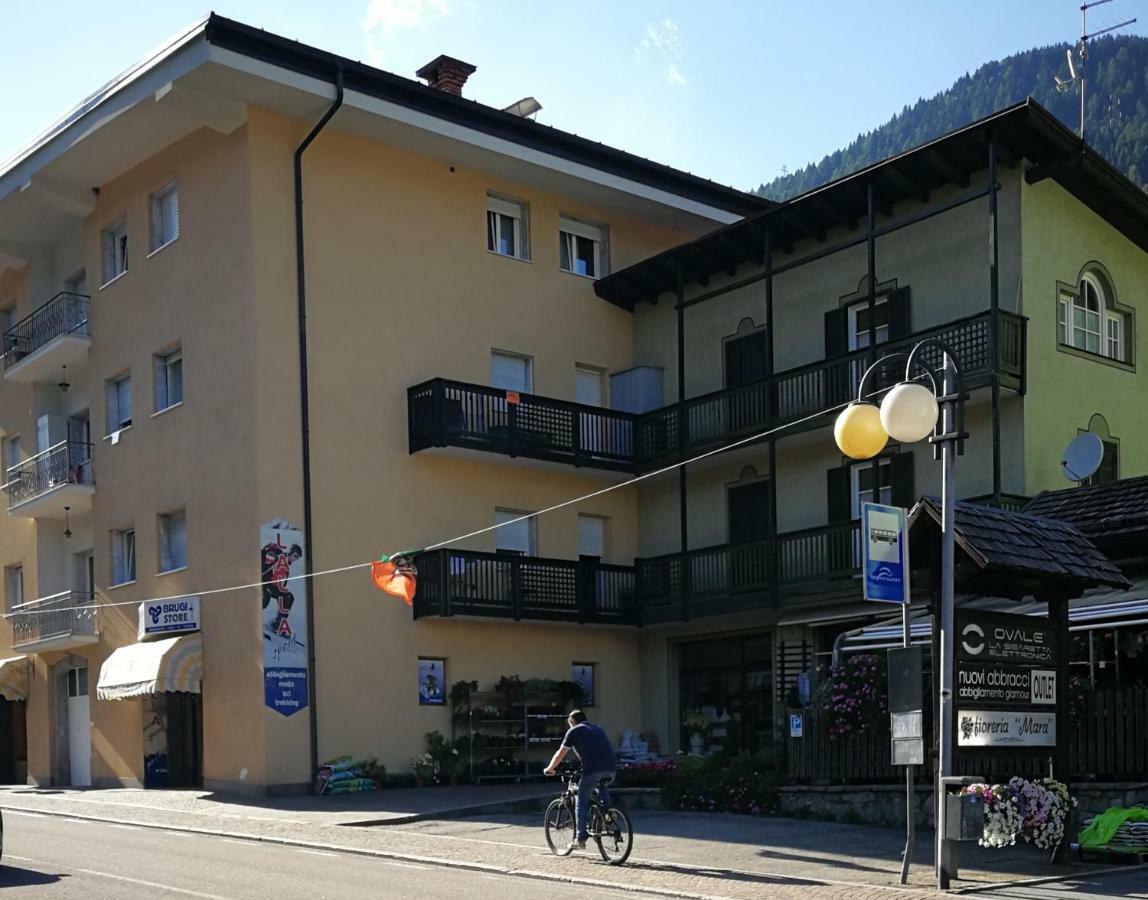 Apartmán Casa Matteotti Mezzana Trentino Exteriér fotografie
